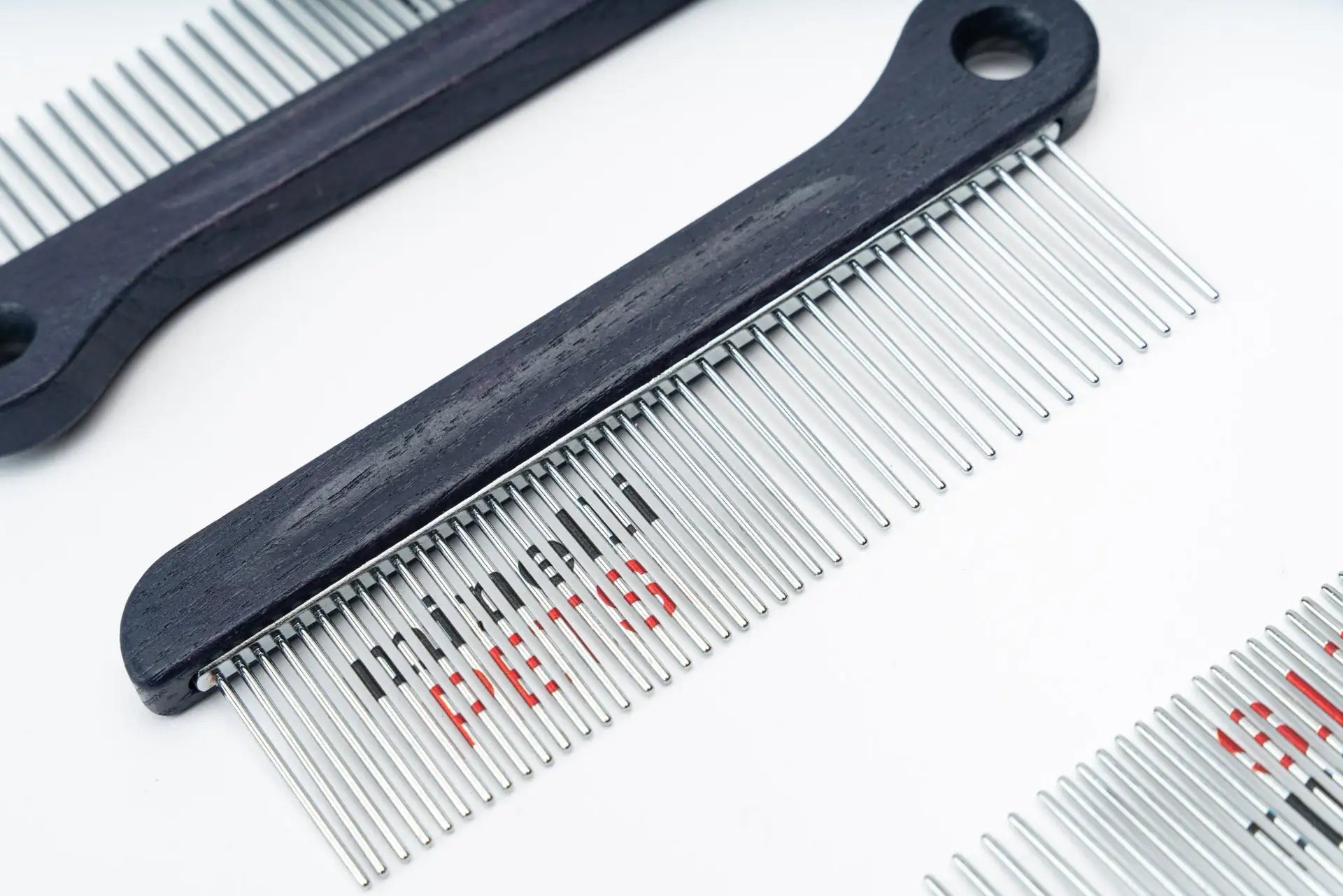 Detail Wood Mini Comb (pack of 12)_MinelliPETS