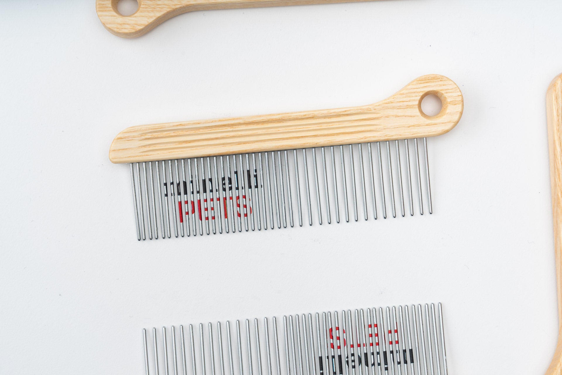 Detail Wood Mini Comb (pack of 12)_MinelliPETS