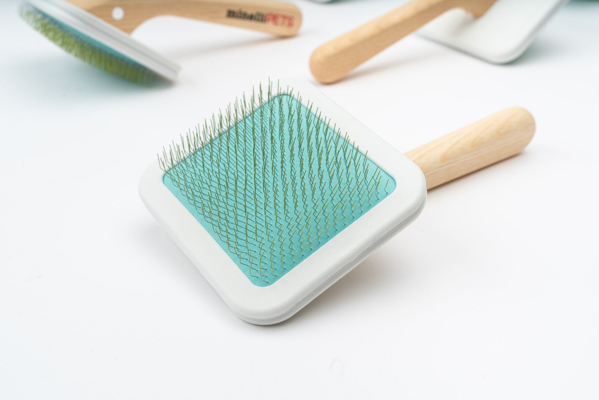 Easy Care Color Slicker brush (pack of 12)_MinelliPETS