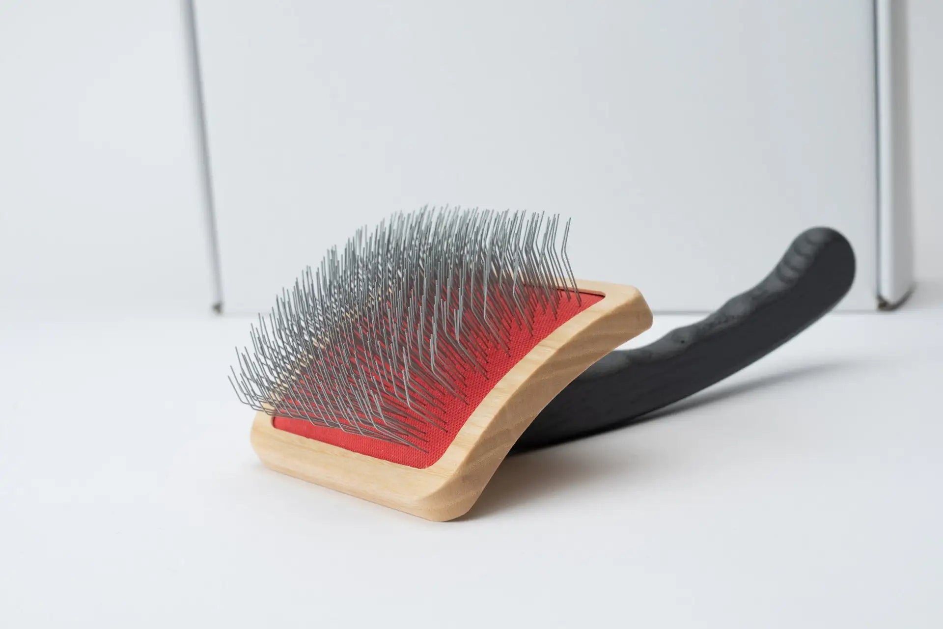 Super Grip Slicker & Comb Duo - for medium to tall dogs_MinelliPETS